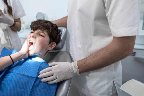 Best Emergency Dentist for Knocked-Out Tooth in Kalida, OH